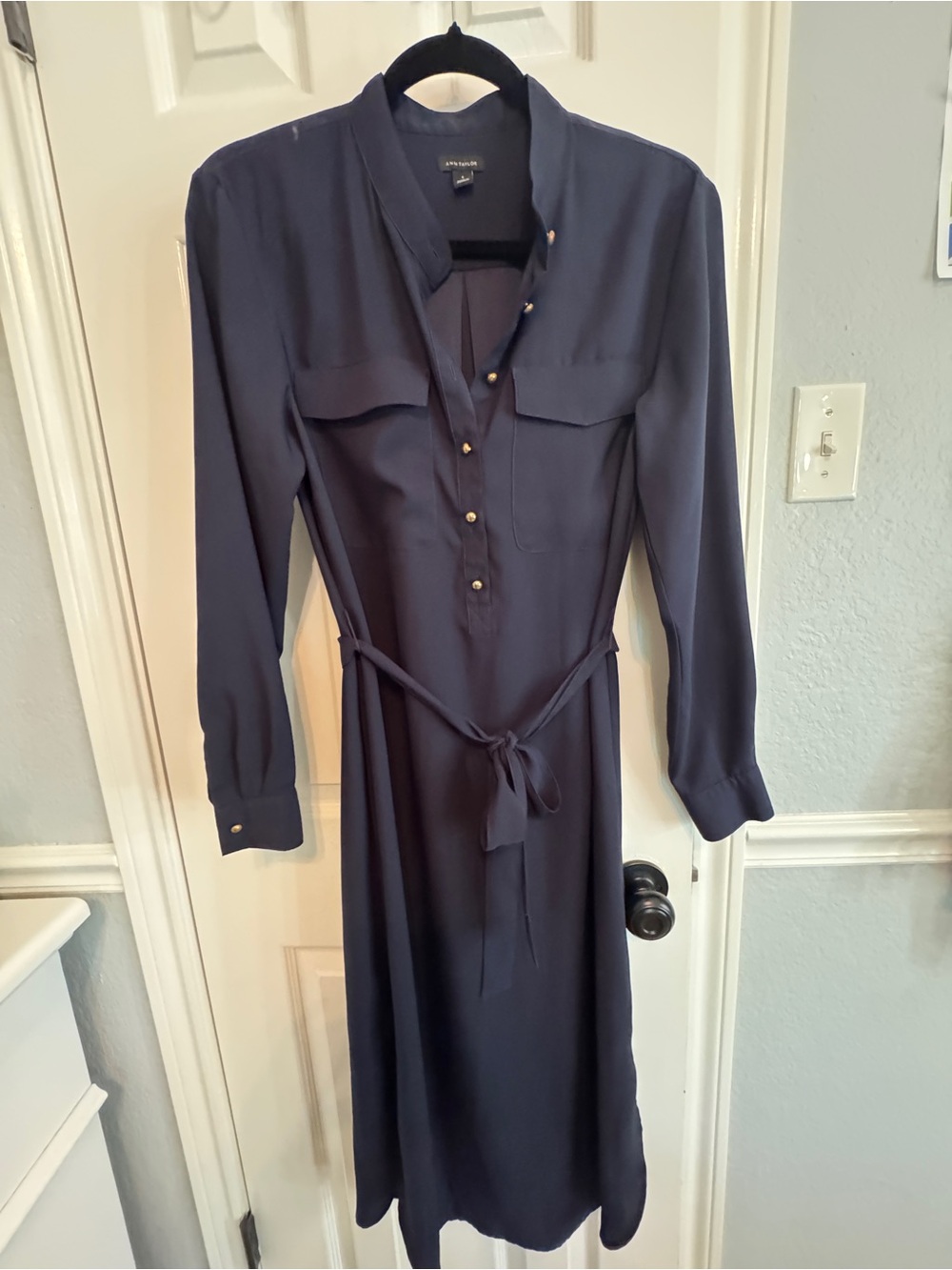 Ann Taylor Navy Long-Sleeve Shirt Dress with Tie Waist